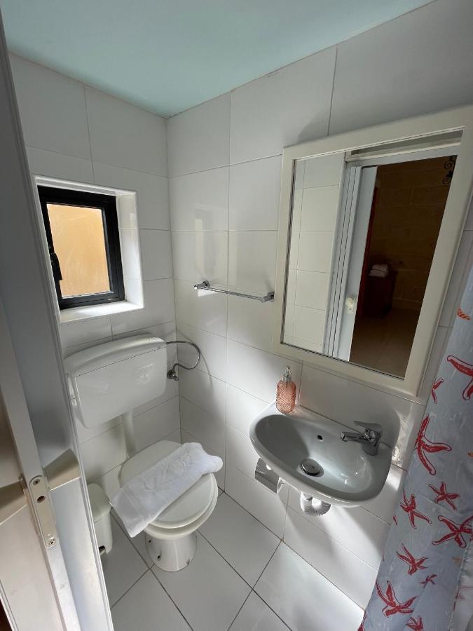 Hôtel Penelope Townhouse à Ghajn il-Kbira  Extérieur photo