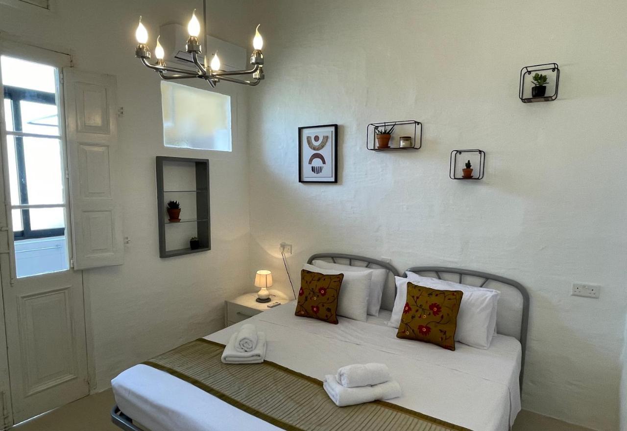 Hôtel Penelope Townhouse à Ghajn il-Kbira  Extérieur photo
